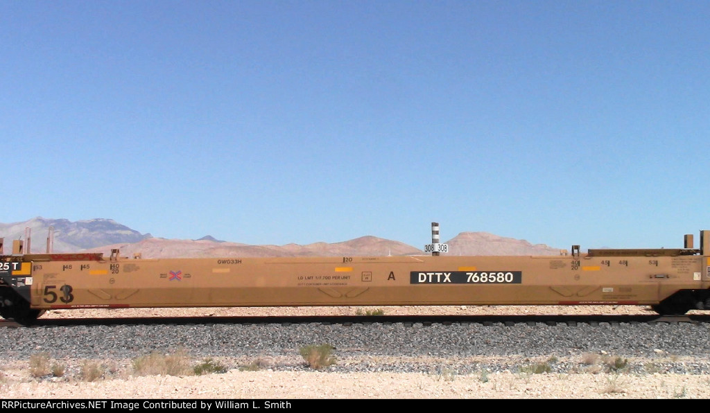 WB Unit Container Frt at Erie NV -102